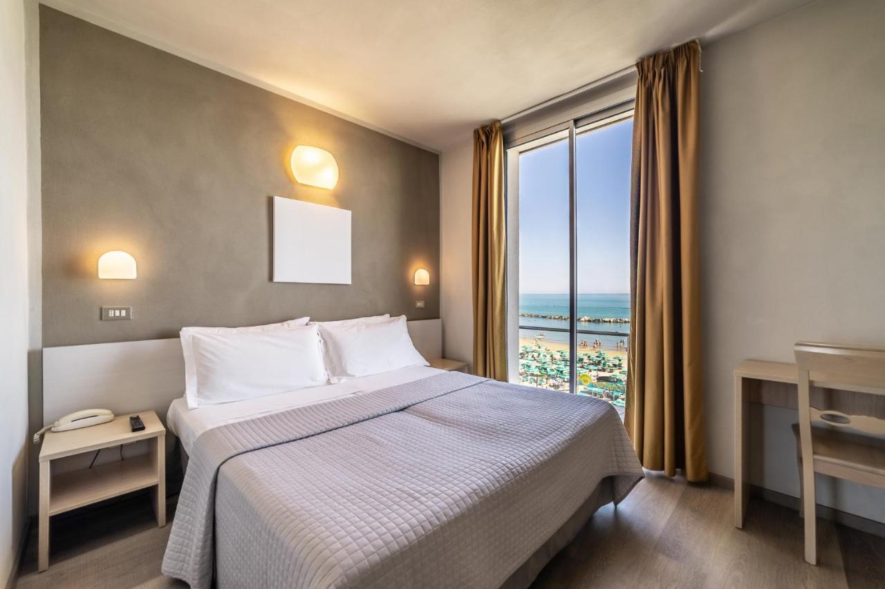 Hotel Columbia Bellaria-Igea Marina Ngoại thất bức ảnh