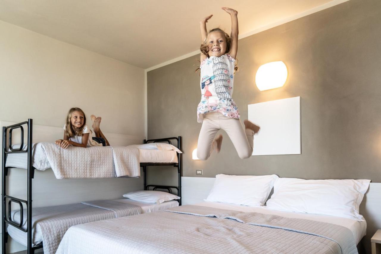 Hotel Columbia Bellaria-Igea Marina Ngoại thất bức ảnh