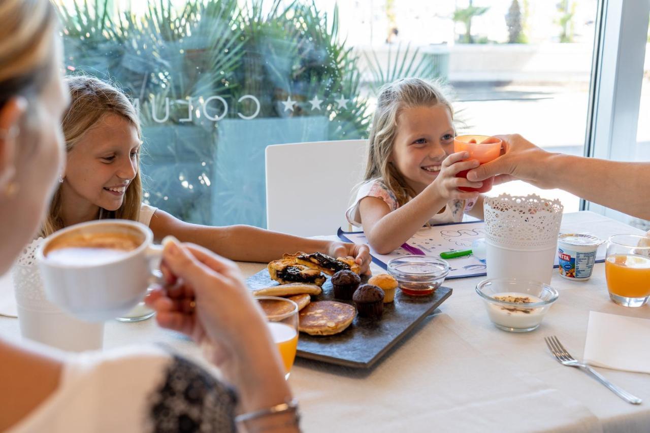 Hotel Columbia Bellaria-Igea Marina Ngoại thất bức ảnh